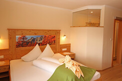 App.Laerche_Prospekt01