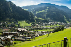 Die Aussicht auf das ganze Tal