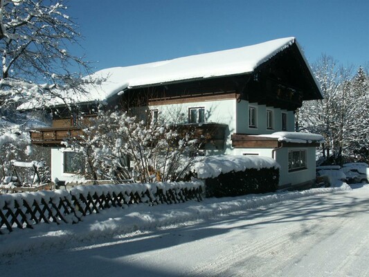 Haus Adelheid im Winter | © ©Heidi Höller