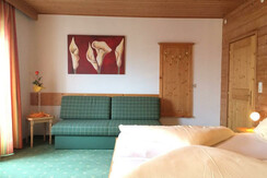 Familienzimmer im Alpenhof