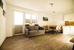 Gemütliche Wohnküche im großen Appartement