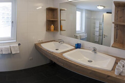 Fuchs-Apartments-Bad-Hofgastein-Badezimmer