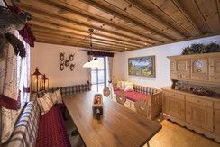 02 Lerch-Hinterweiding-Gut, Foto Oczlon, WEB