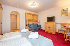 Quadruple Room with bunk bed