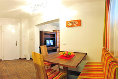 Parkvilla-Bad-Hofgastein-Alpin-Wohnzimmer