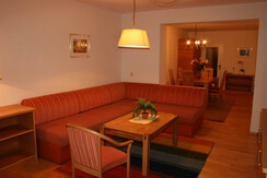 Wohnung Nr 10_15 Sofa