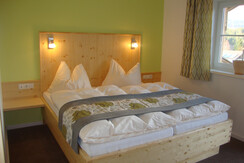 Schlafzimmer App. Erde