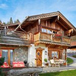 Photo of Hütte für 6-8 Personen (3 SZ, 3 Bäder, 4 WC) | © Luxus Chalets GmbH - Almdorf Flachau