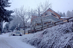 Arrival in winter time