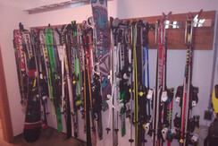 Skistorage room with skiboot warmers