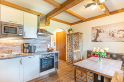 KREATIV-alpenjuwel-alpendorf-low-res-48