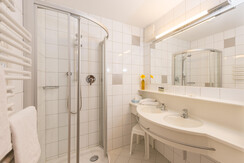 Room Pictures_Room_F_AP_2