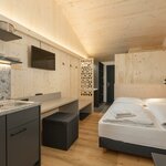 Photo of Kétágyas szoba, külön WC és zuhanyozó/fürdőkád, erkély