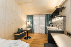 Room Pictures_Room_F_STM_4