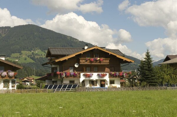 Sommer_Flachau_Haus_Amadeo