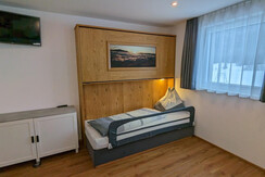 Zusatzbett mit Rausfallschutz