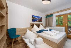 Schlafzimmer mit Ausziehbett Top 3