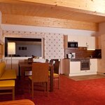 Photo of Fewo D (9-13 Pers./4 SZ, 1 WSR)