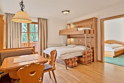 Schlafcouch-Alpenpark-Top-18