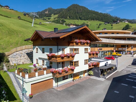 Außenansicht Sommer