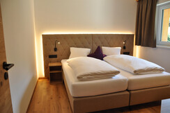 F1_F2 Schlafzimmer 2