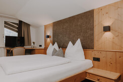 Doppelzimmer Dachgeschoss (1-2 Pers.)