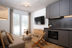 BASE 1.08 | gemütliches wohnzimmer mit couch