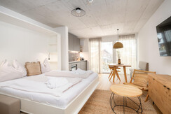 BASE 2.06 | Ladenstein Bett bereit für die Nacht