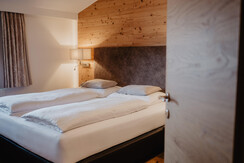 Hotel-Berghof-Zimmer-215-9
