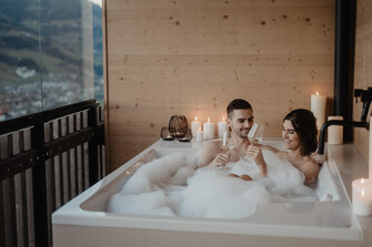 Hotel-Berghof-Zimmer-Couple-127