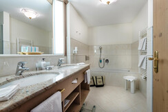 Verwöhnhotel Bismarck Badezimmer