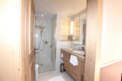 Verwöhnhotel Bismarck Badezimmer