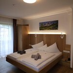 Photo of Doppelzimmer mit Dusche od. Bad, WC gr