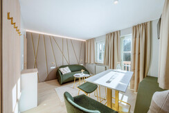 2 - CHF_20251215_125707b