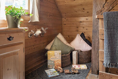 DorfinderStadt-Chalet-Edelweiß-Spielecke