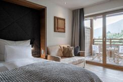 web_goldberg_0623-9458