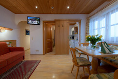 Apartment Katrin Wohnraum mit ausziehbarem Sofa