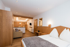 Apartment Claudia Wohn-/Schlafraum