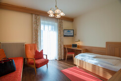 EZ mit Balkon (3)_kleine Auflösung