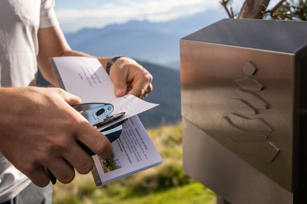 salzburger_gipfelspiel_tourenbuch__photo_by_michae