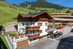 Außenansicht Sommer