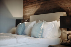 Doppelzimmer Weissenhof Komfort in Altholz