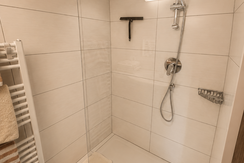 Badezimmer/ Dusche