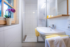 Zimmer Kohlröserl Bad 1