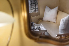 Landhaus-Hochreiter-Dorfgastein-Schlafraum-Couch