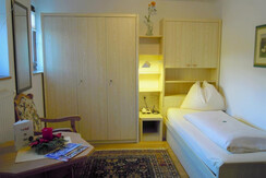 Einbettzimmer