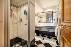 Badezimmer-Familiennest