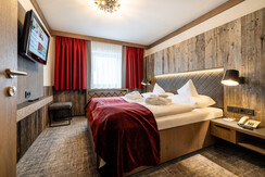 Zimmeransicht-Suite-Kat.6