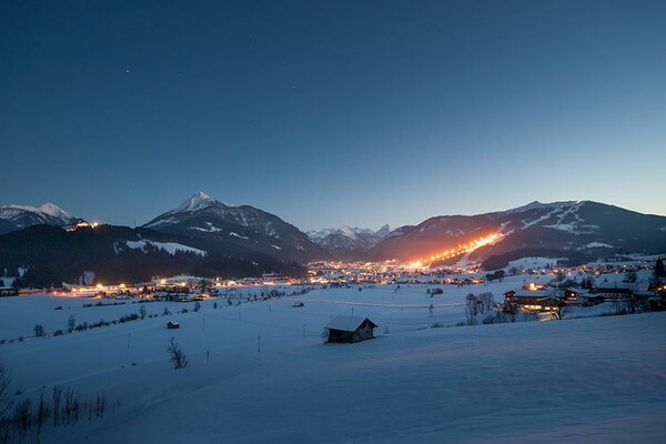 Ortsansicht-winter-nacht