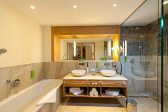 Badezimmer in der Suite 